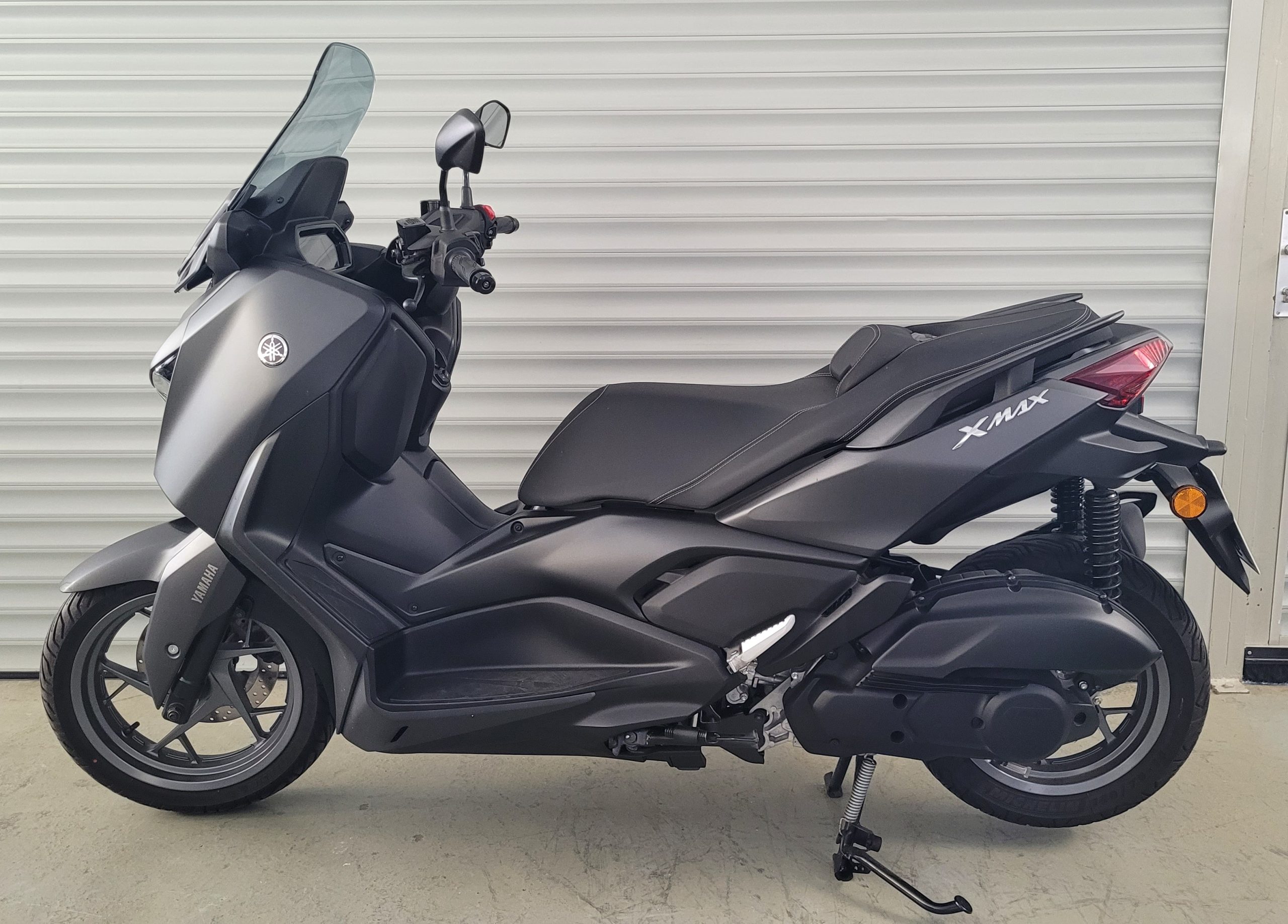 
								YAMAHA X-MAX 125 vollständig									
