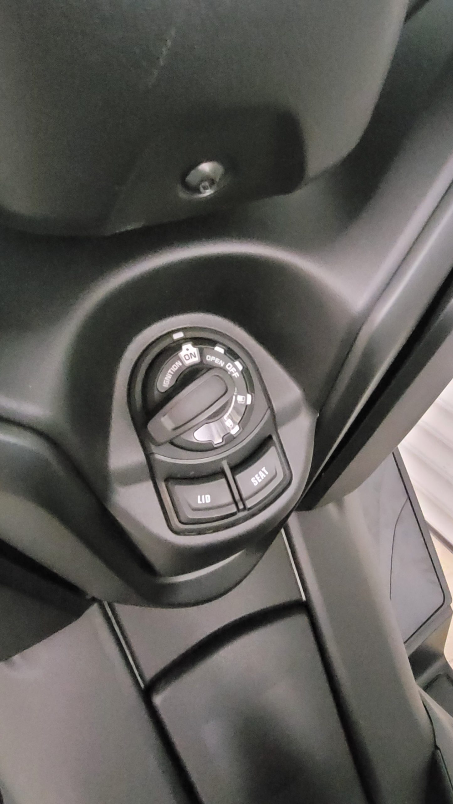 
								YAMAHA X-MAX 125 vollständig									