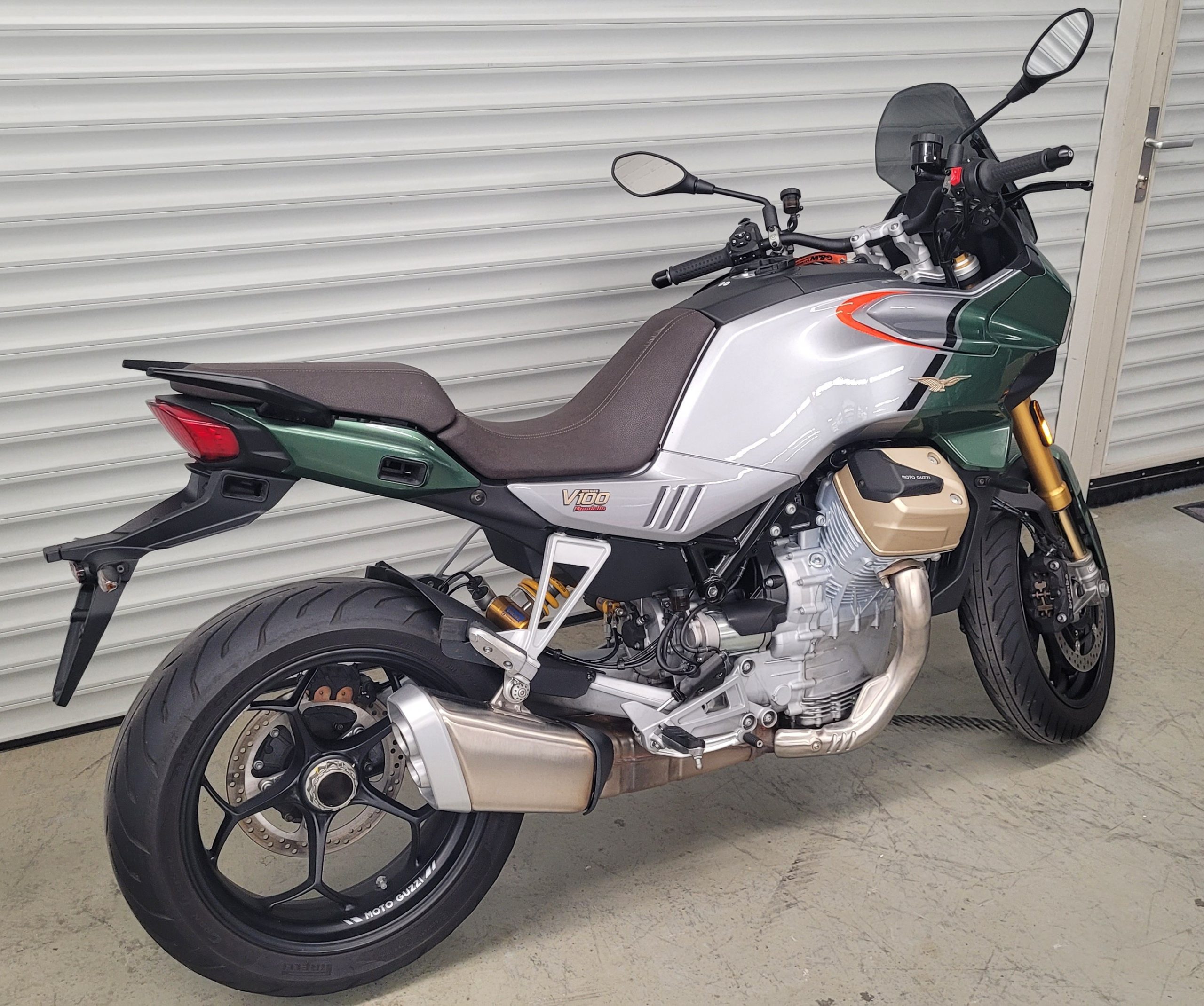 
								MOTO GUZZI V100 MANDELLO S vollständig									