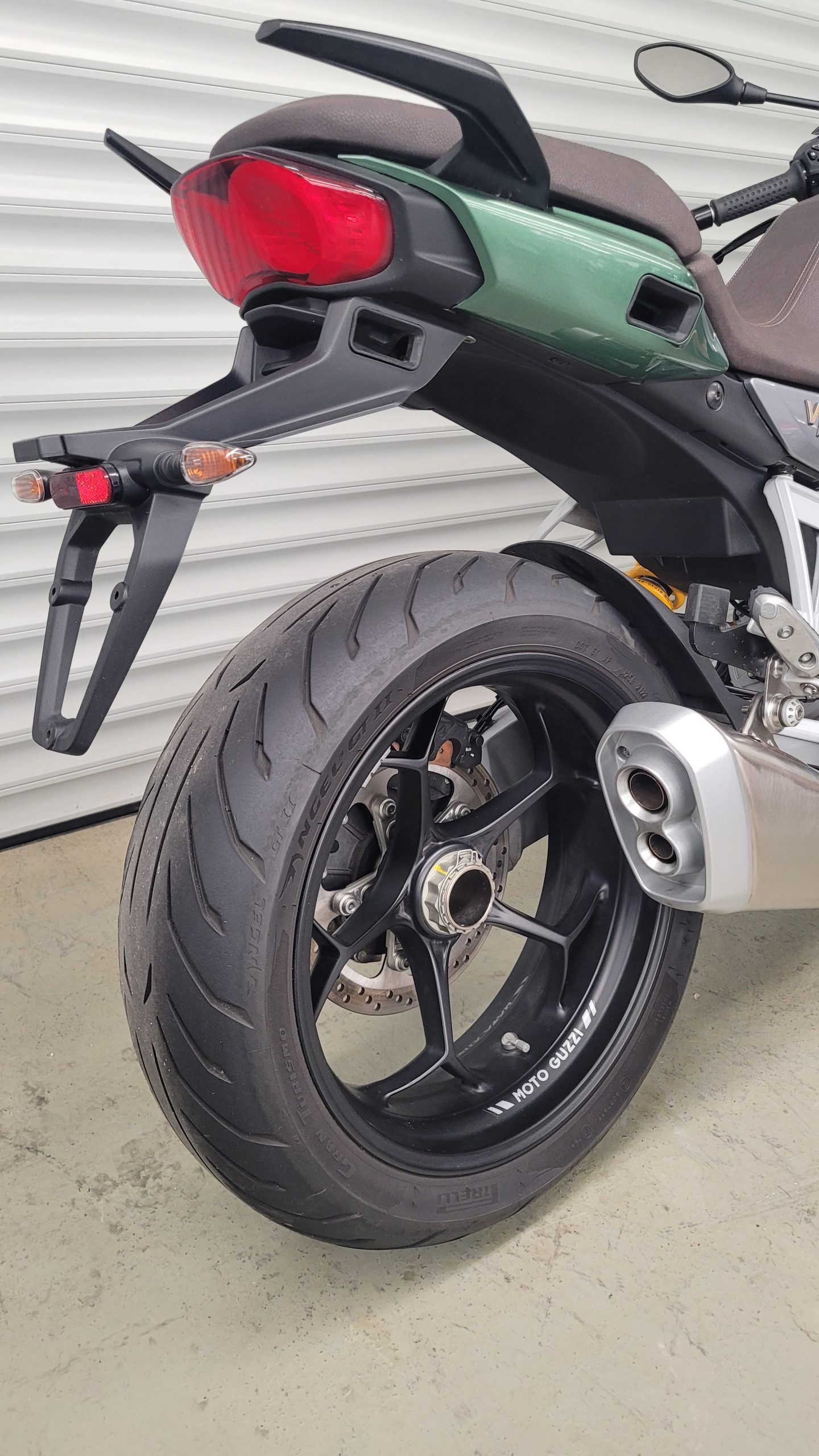 
								MOTO GUZZI V100 MANDELLO S vollständig									