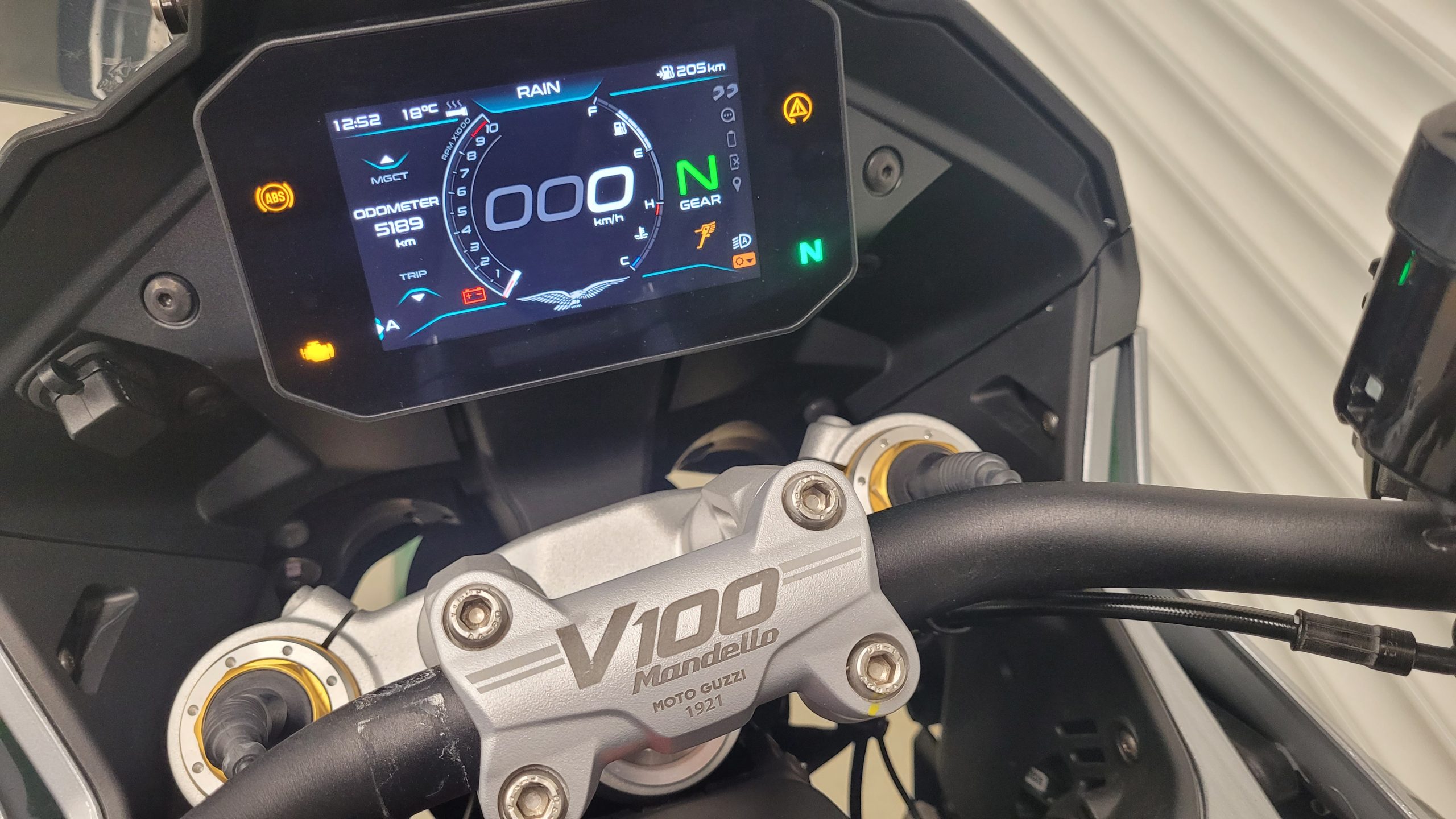 
								MOTO GUZZI V100 MANDELLO S vollständig									