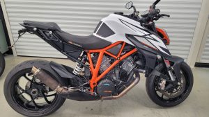 KTM SUPER DUKE 1290