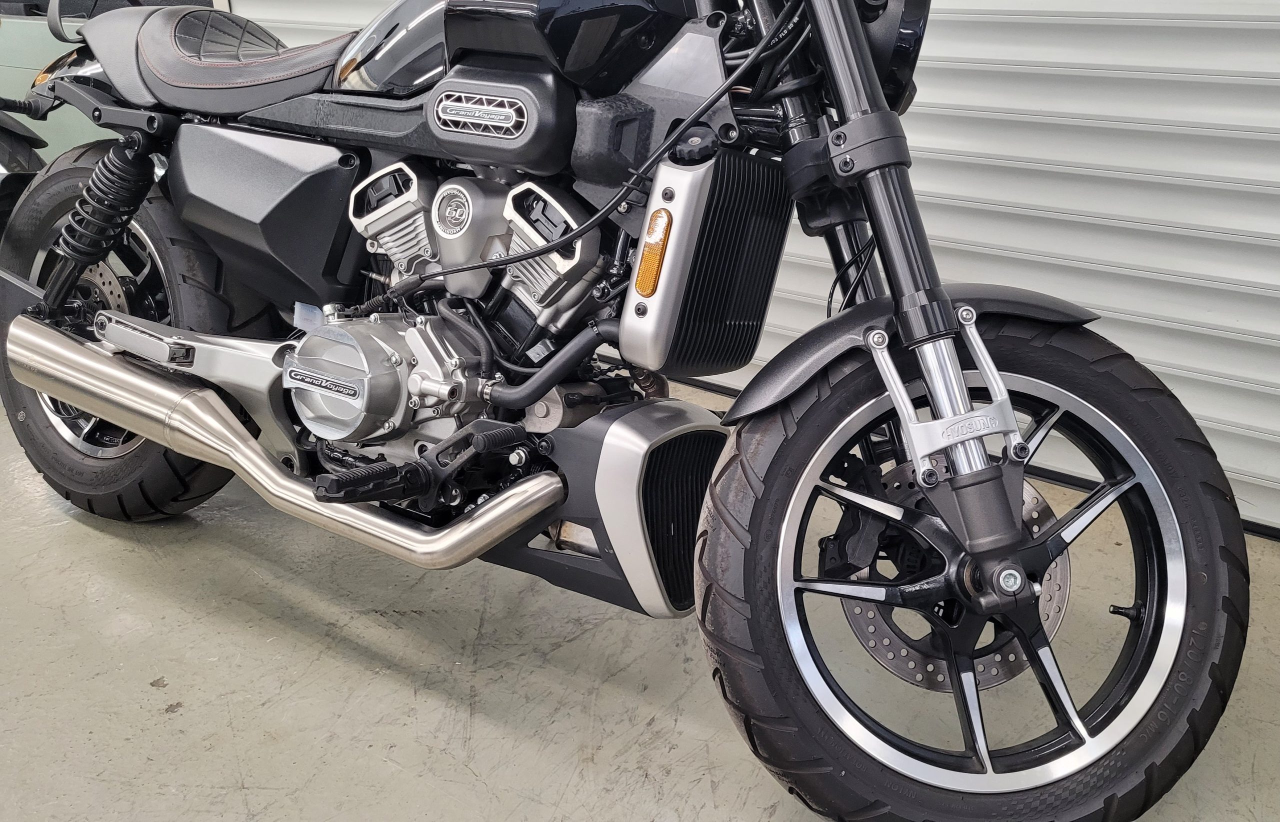 
								HYOSUNG GV 125 X vollständig									