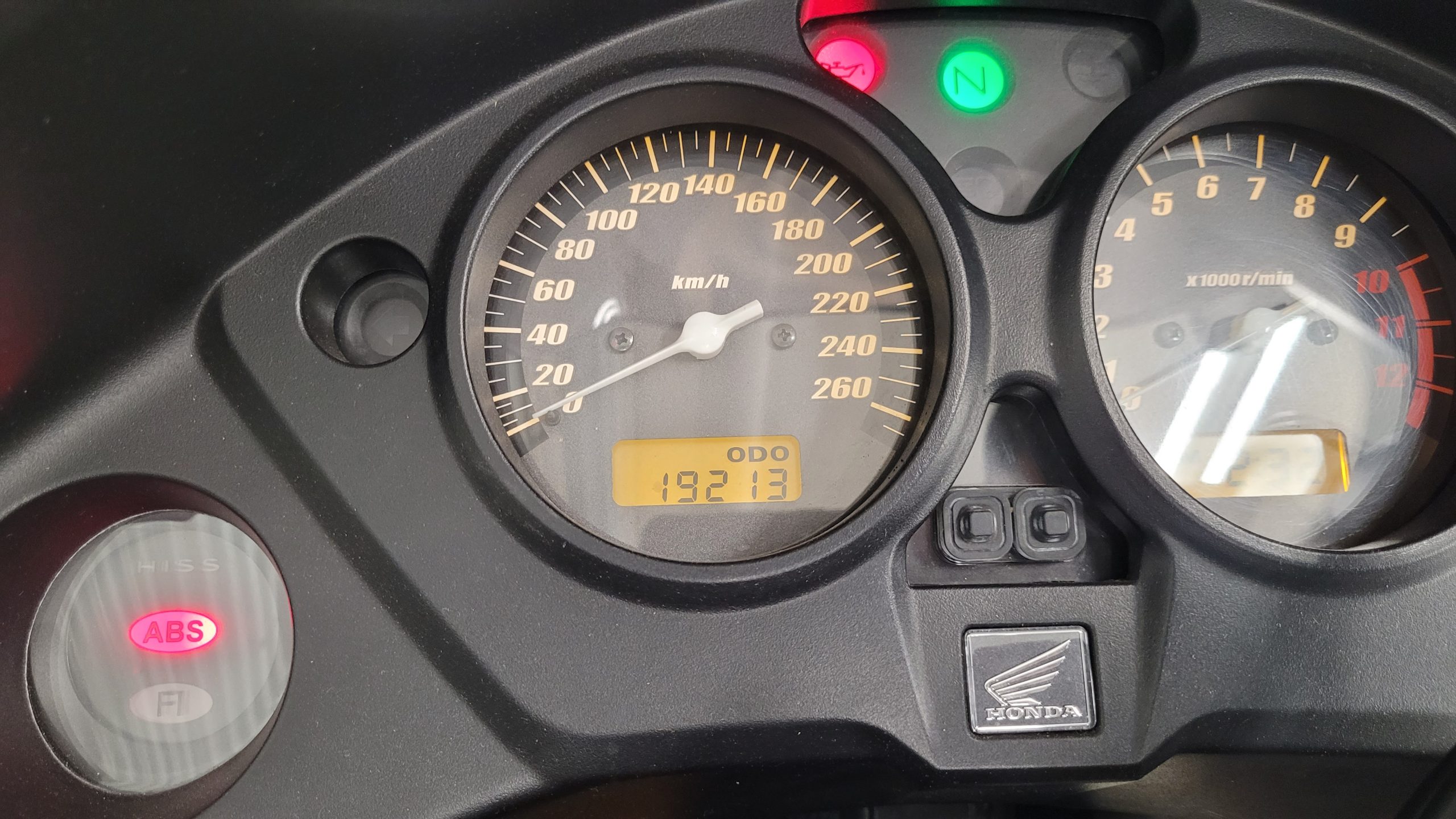 
								HONDA CBF 1000 vollständig									