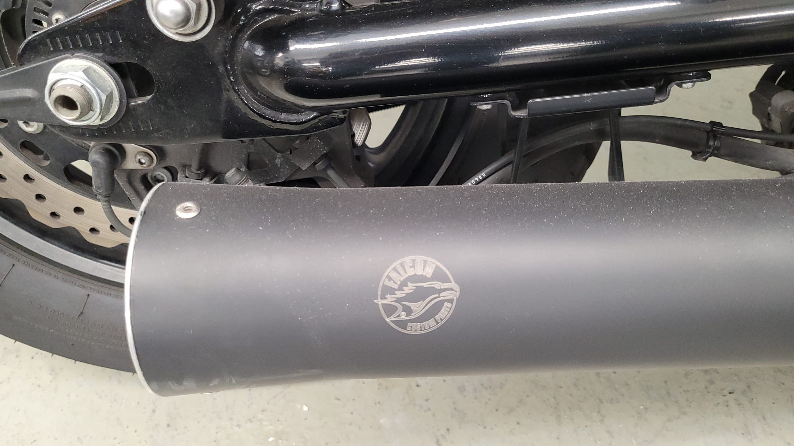 
								YAMAHA XVS 950 vollständig									