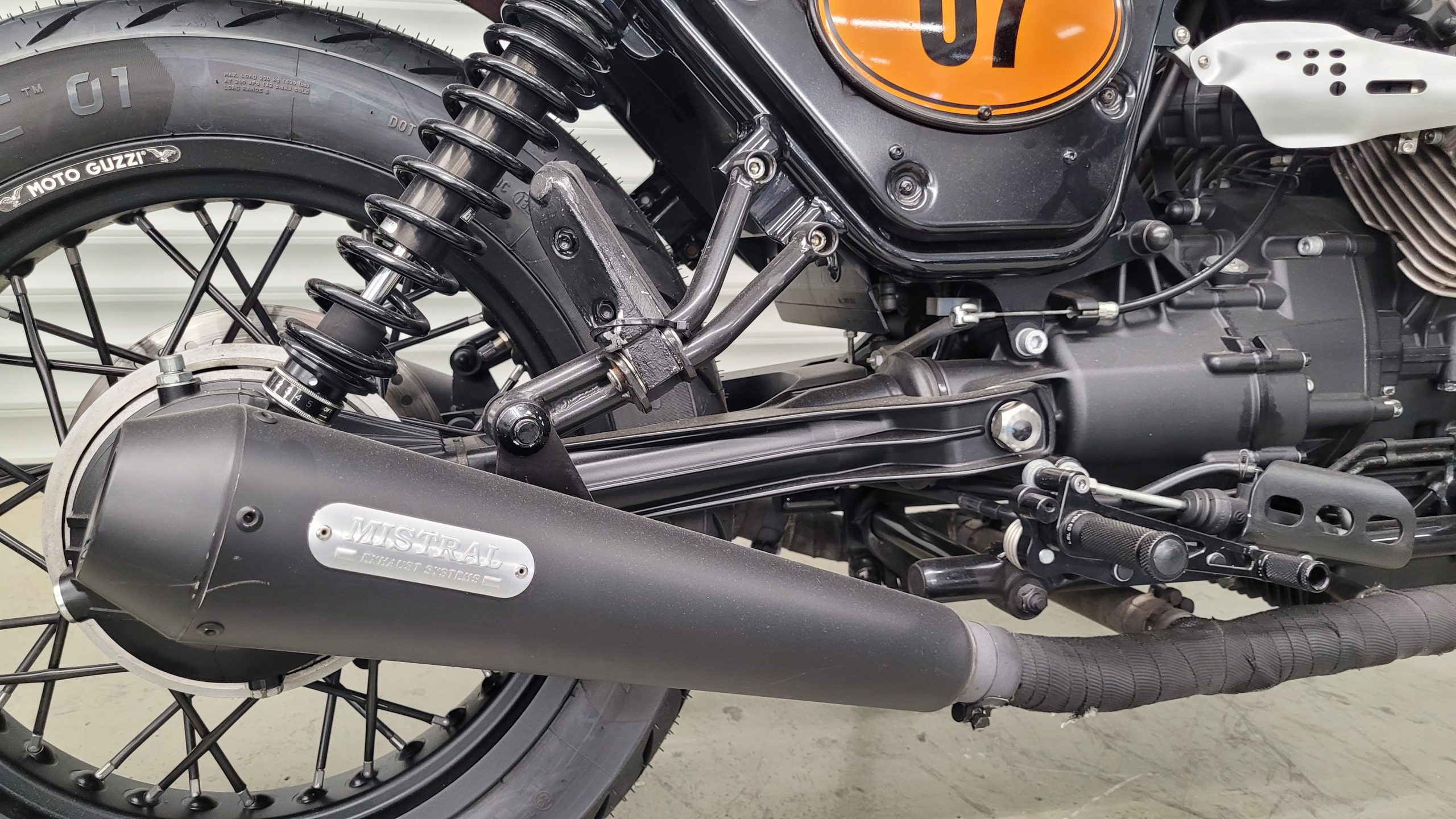 
								MOTO GUZZI V7 SPECIAL vollständig									