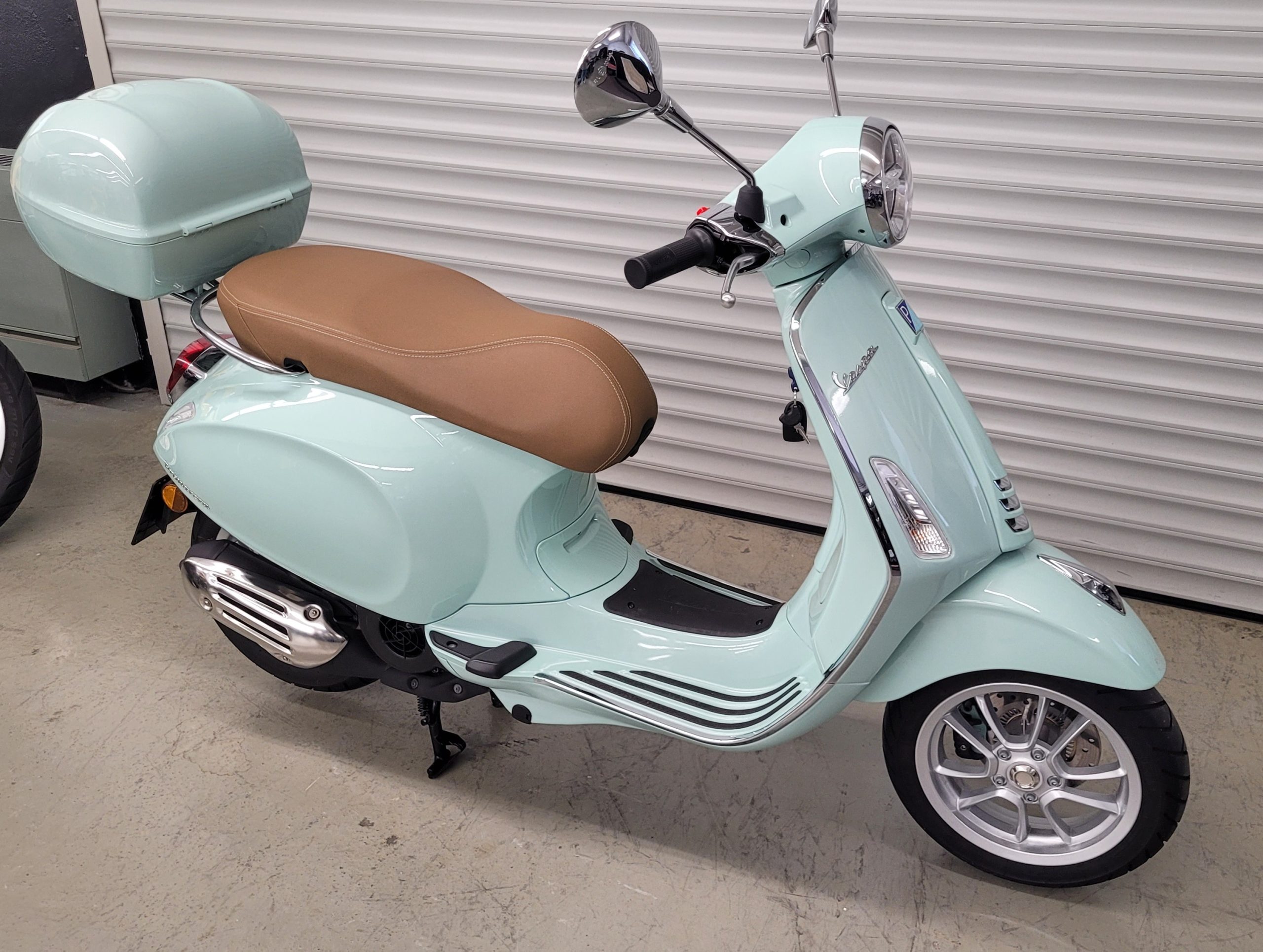 
								Piaggio Vespa 125 vollständig									