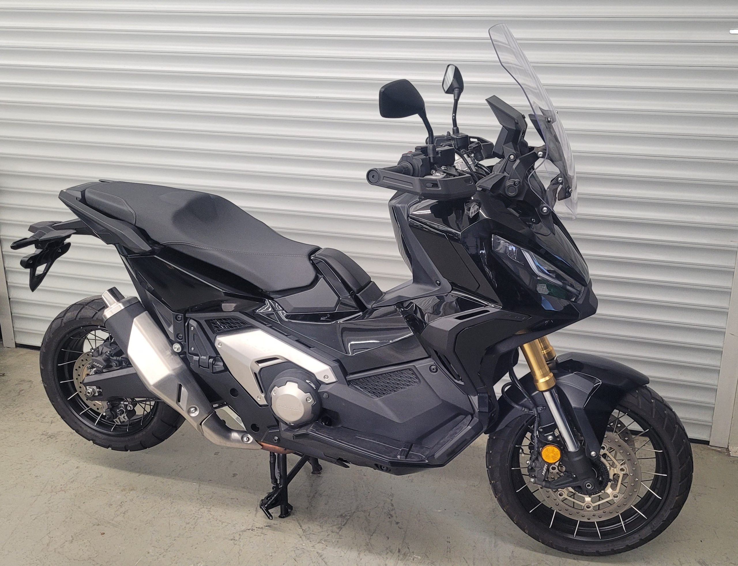 
								Honda X-ADV750 vollständig									