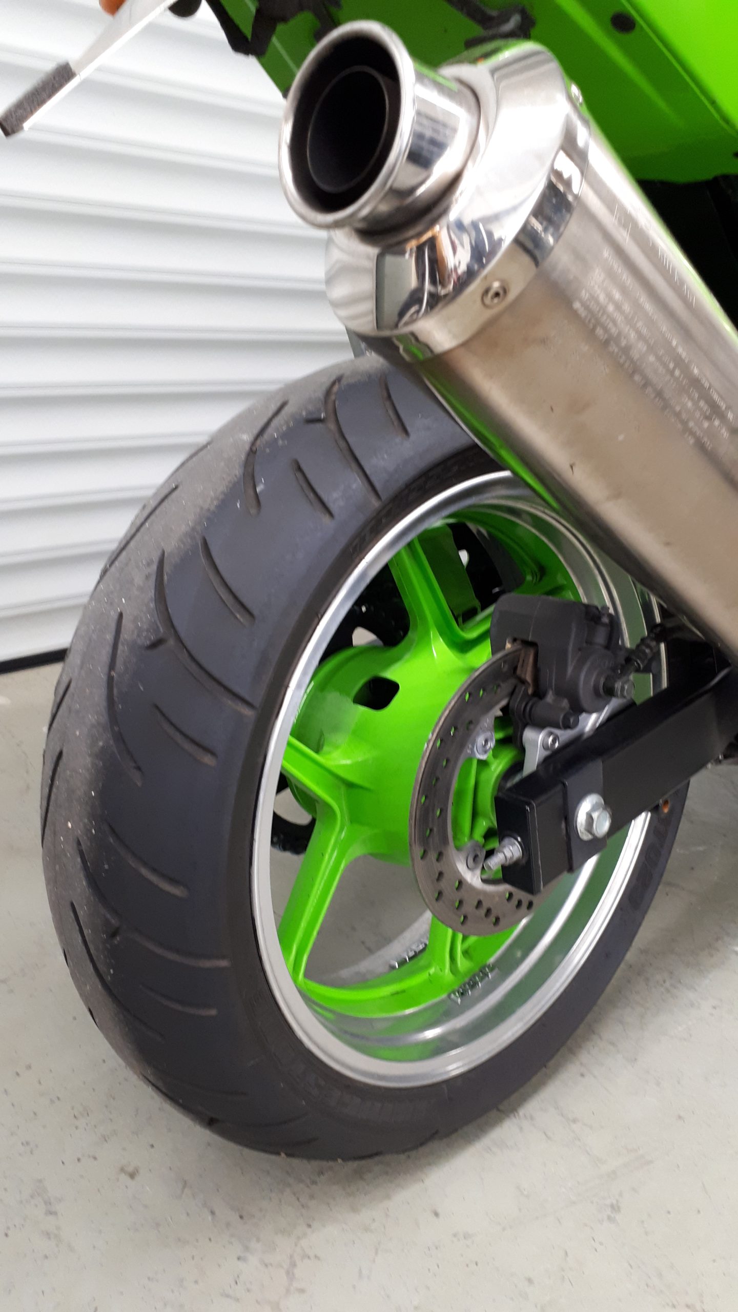 
								Kawasaki ZR 750J vollständig									