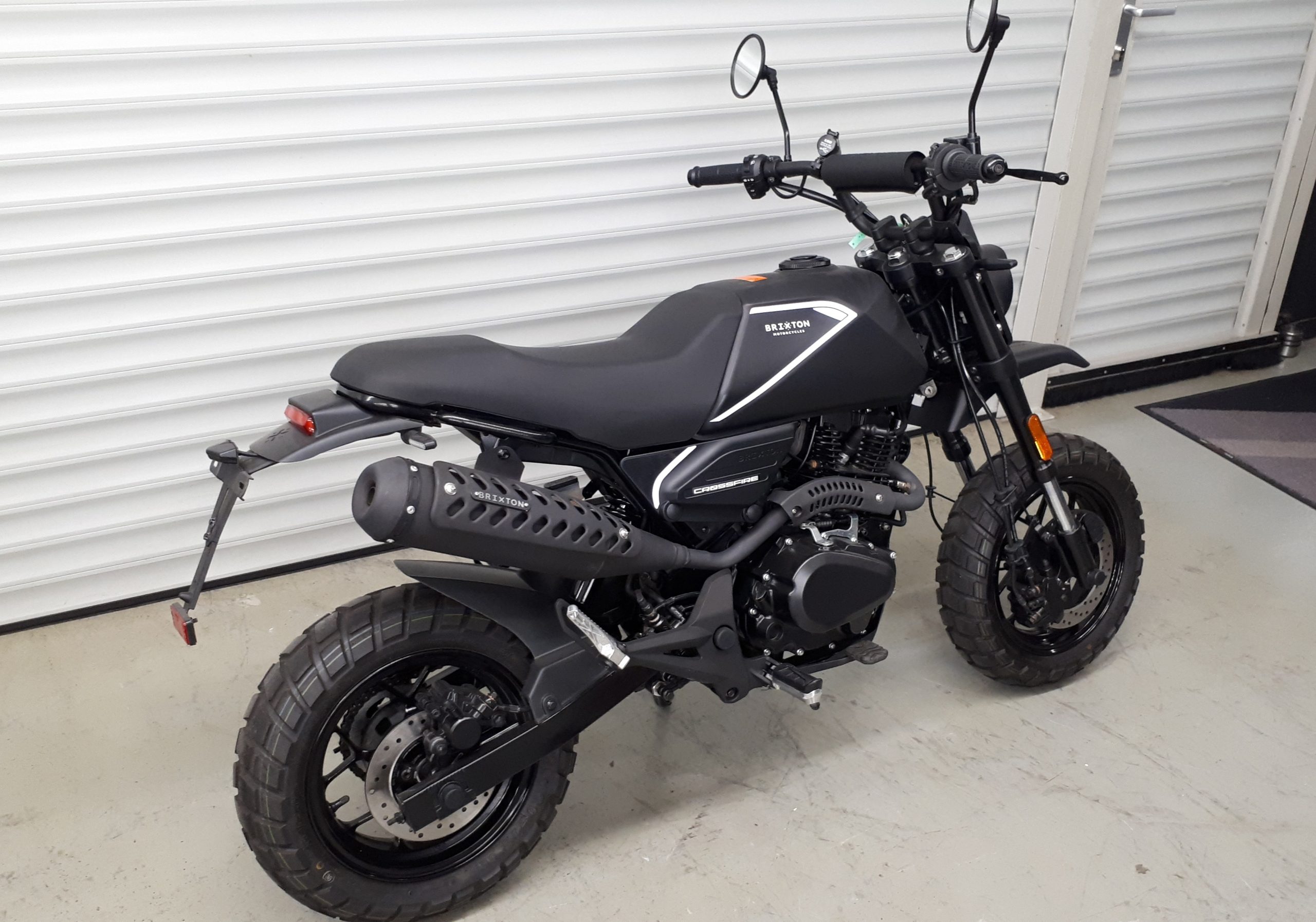 
								BRIXTON CROSSFIRE 125 XS vollständig									