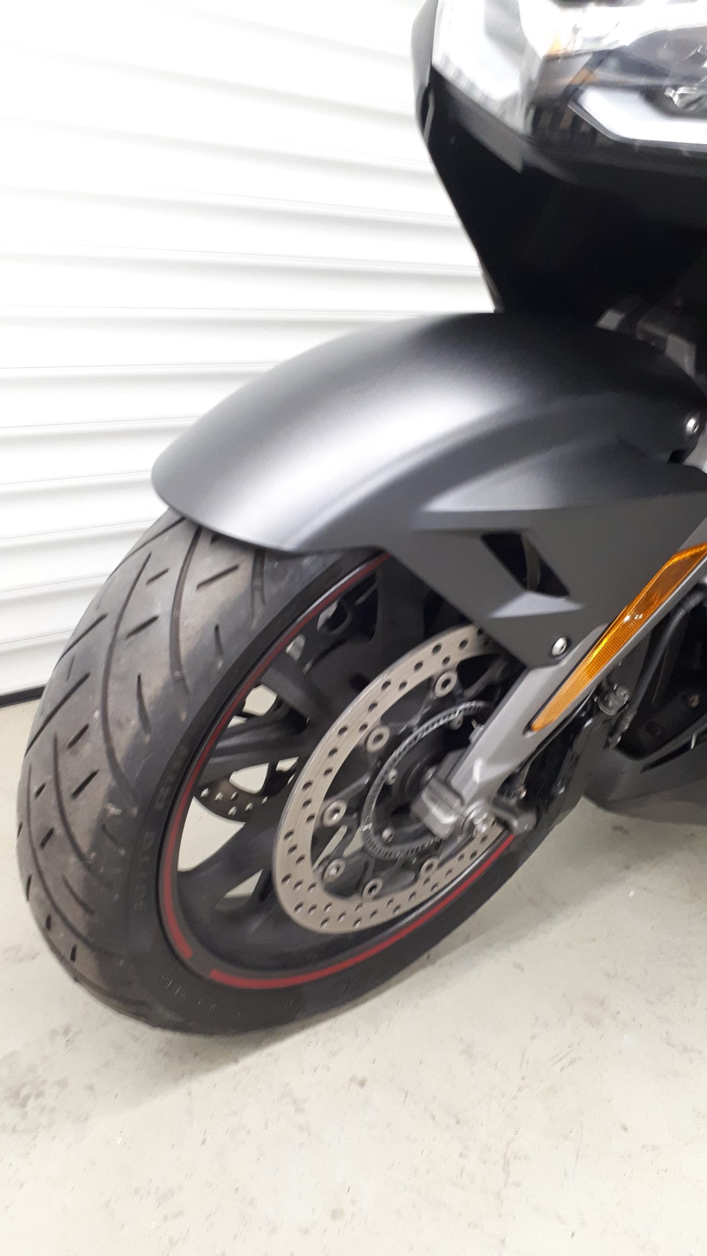 
								HONDA GL 1800 vollständig									