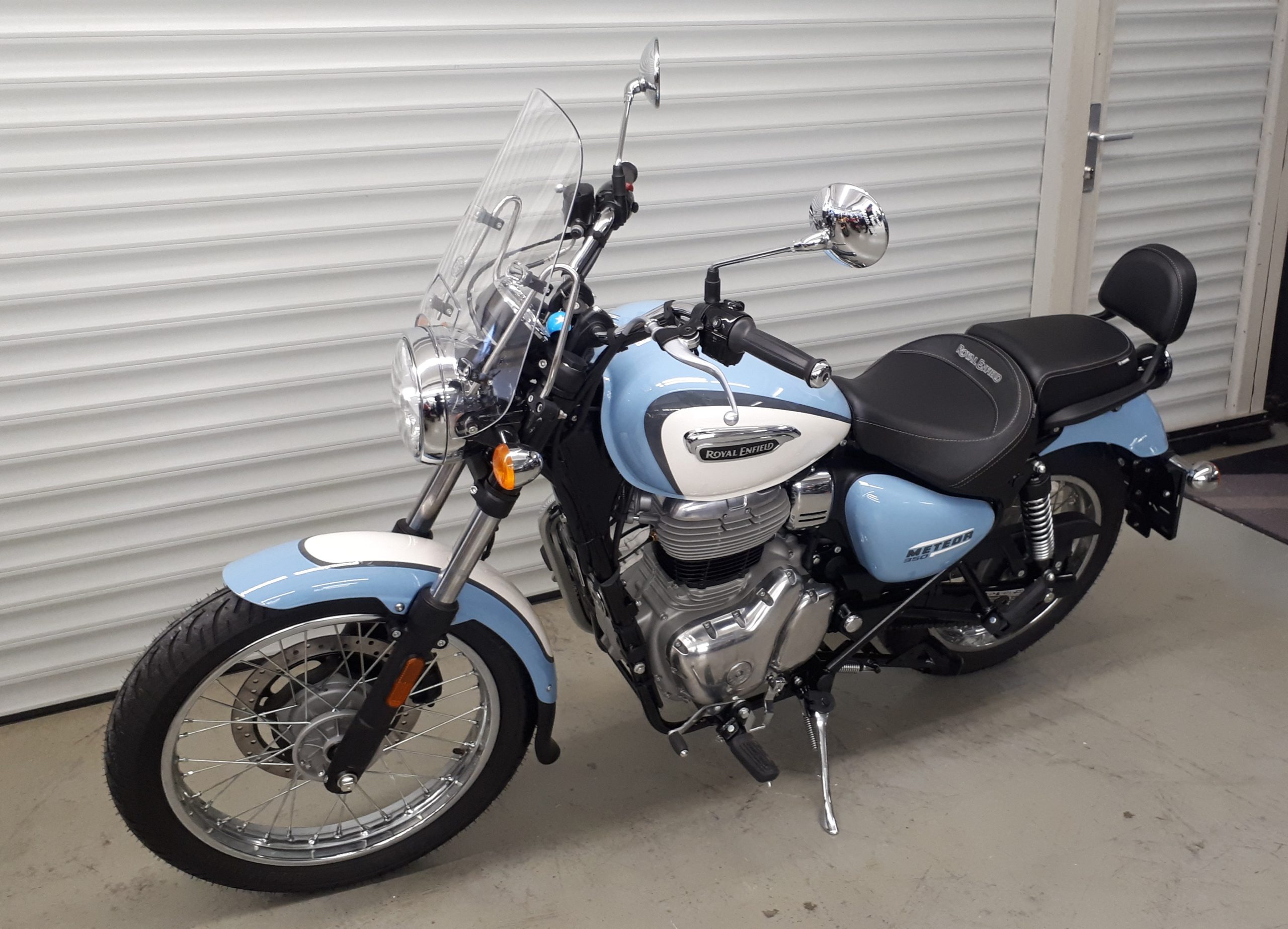 
								ROYAL ENFIELD METEOR 350 vollständig									