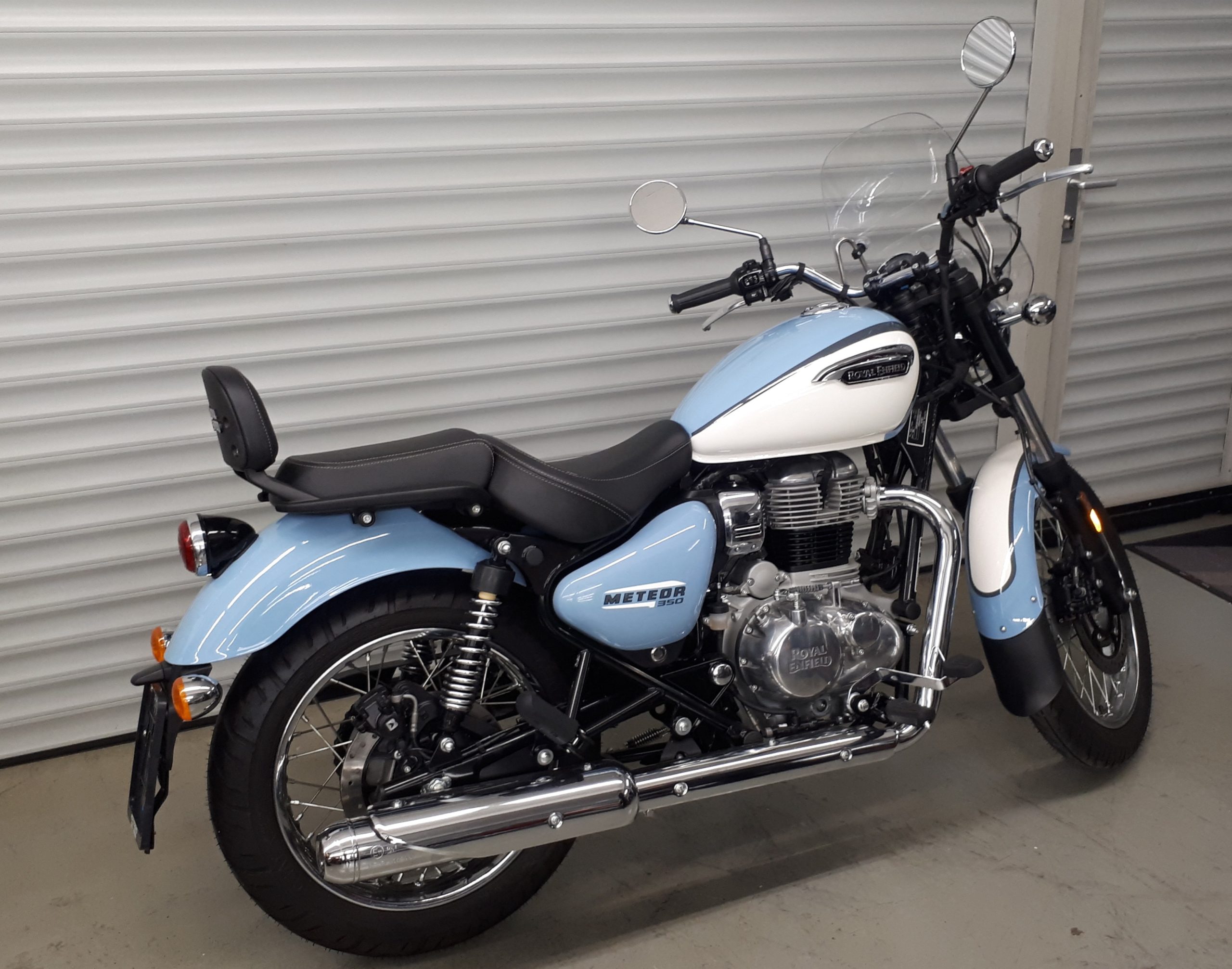 
								ROYAL ENFIELD METEOR 350 vollständig									