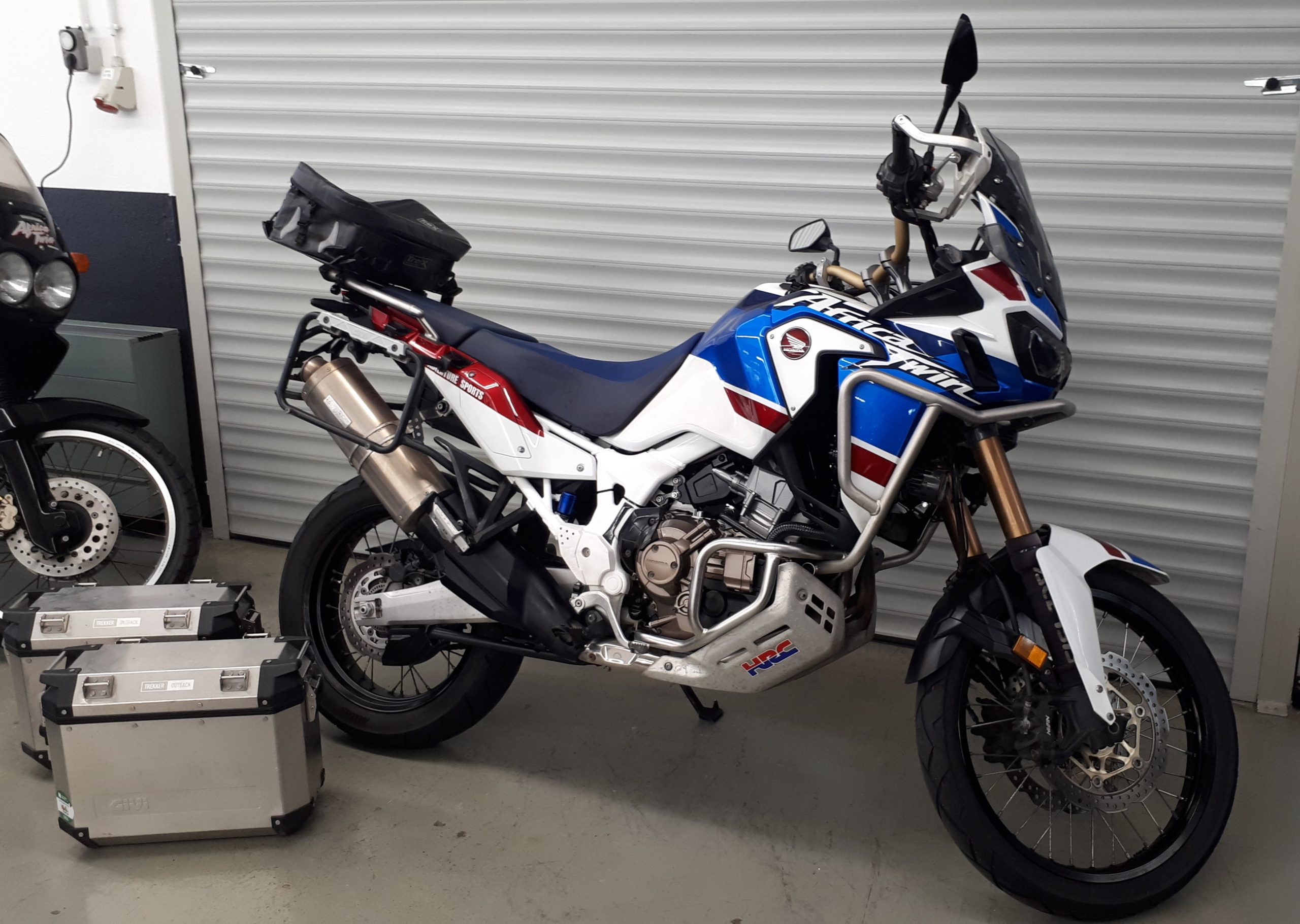 
								HONDA CRF 1000 DCT vollständig									