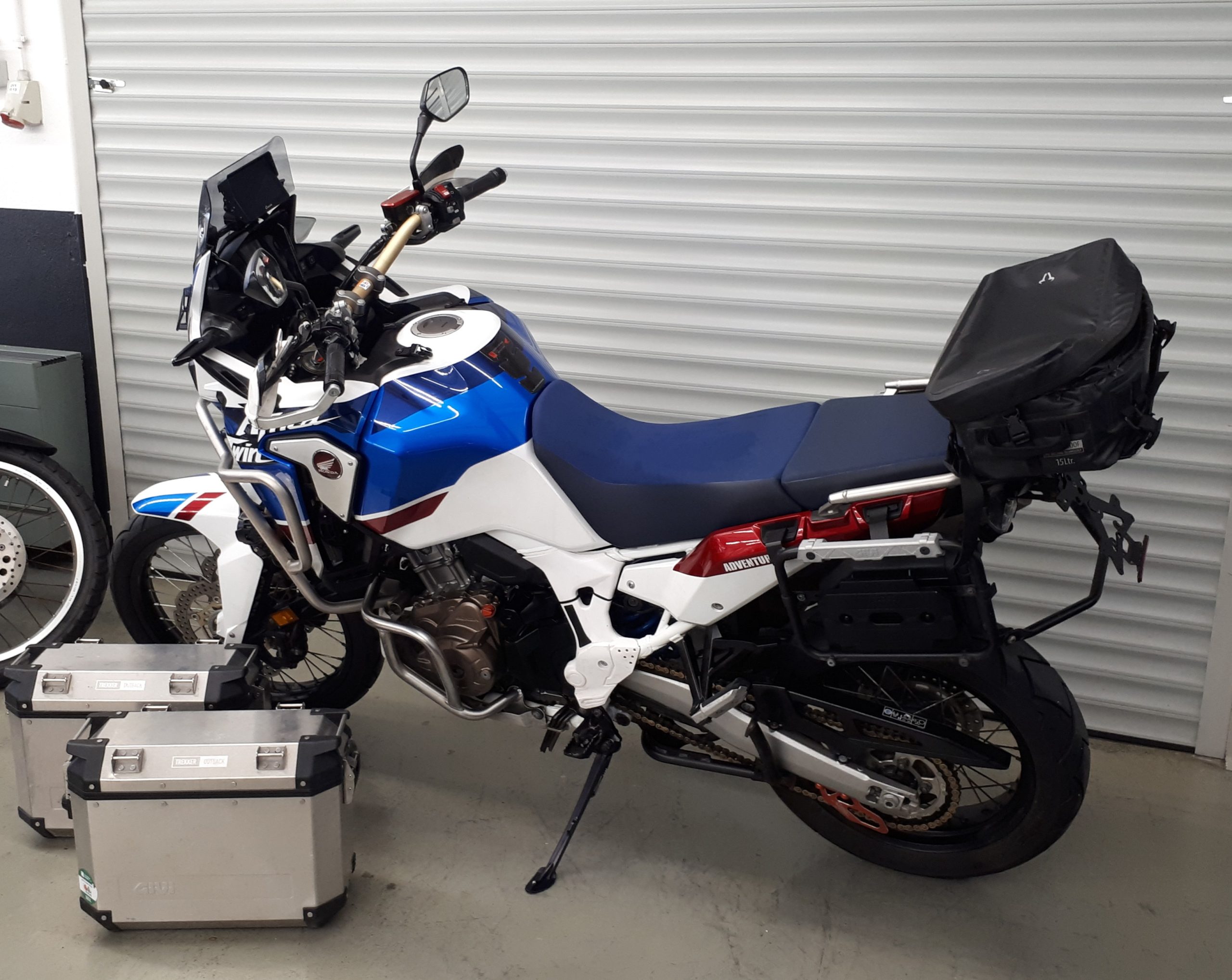 
								HONDA CRF 1000 DCT vollständig									