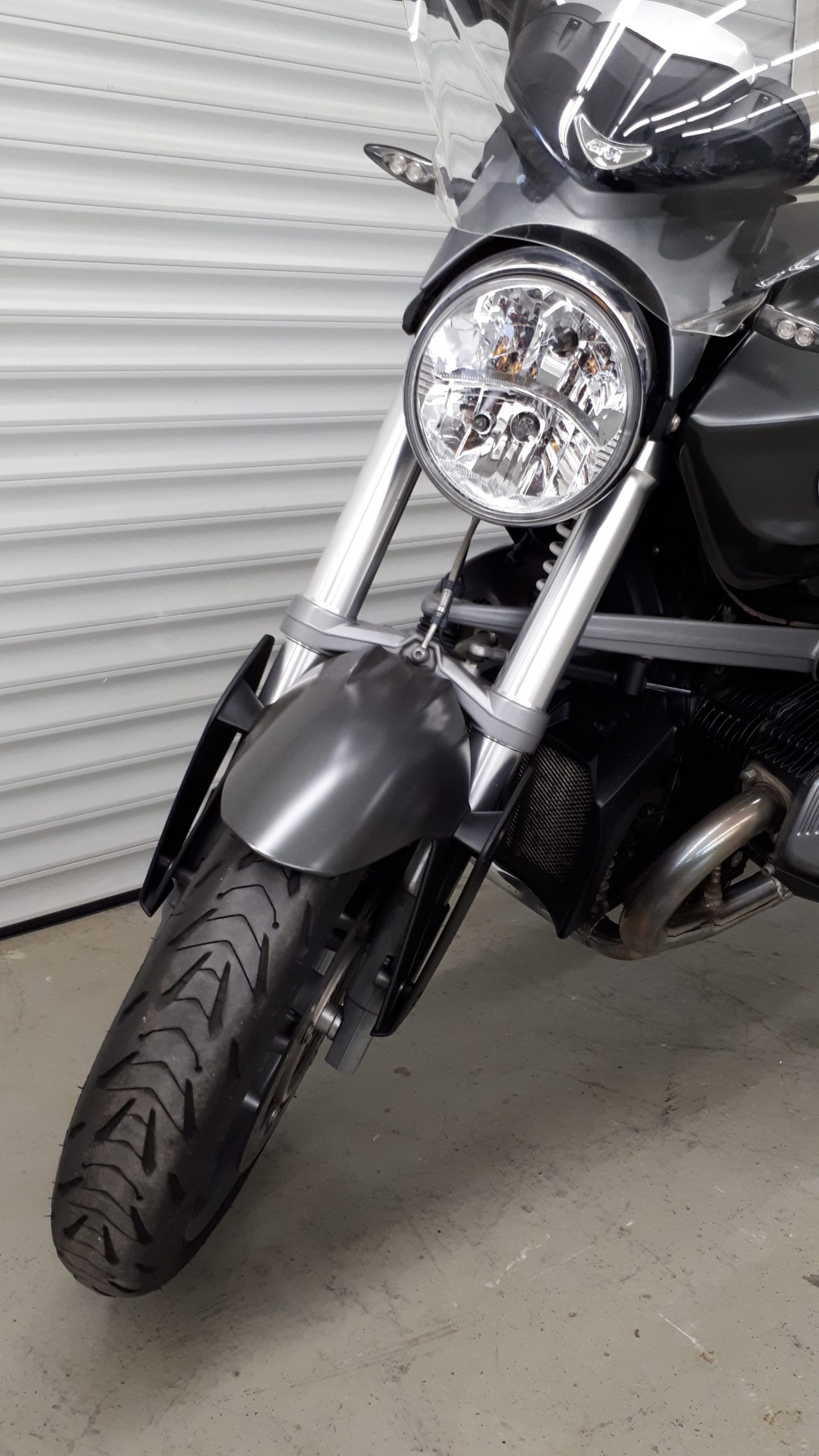 
								BWM R 1200 R vollständig									