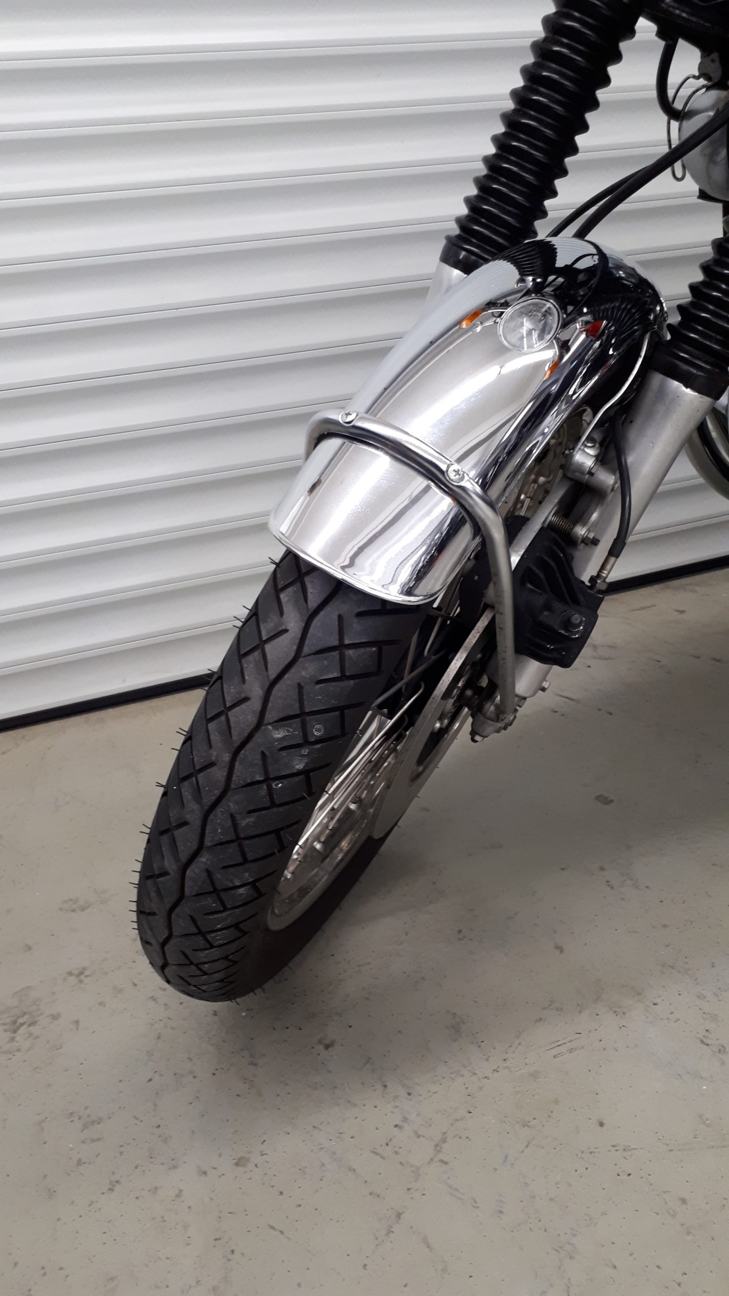 
								HONDA CB 750 Four K2 vollständig									