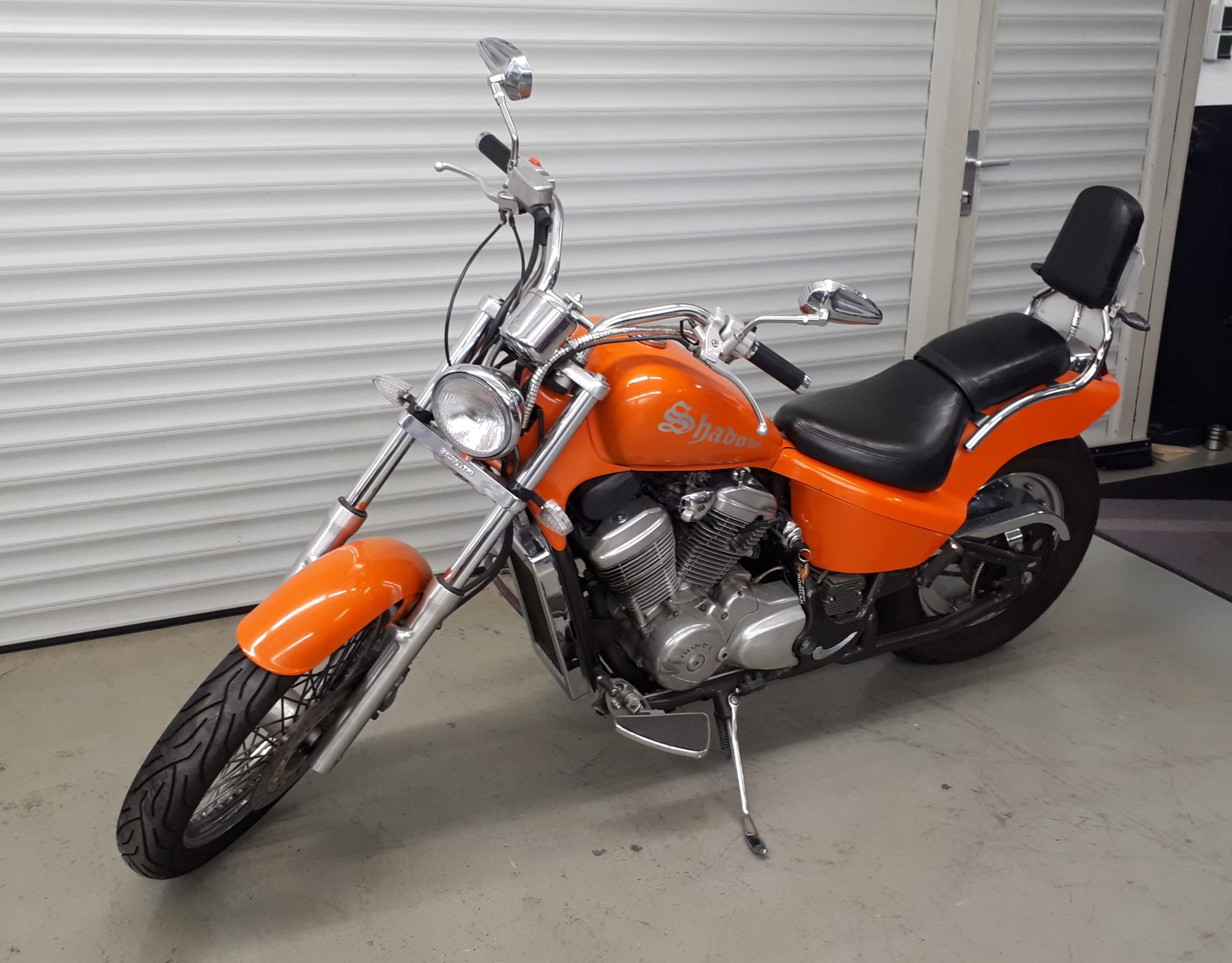 
								HONDA VT 600 vollständig									