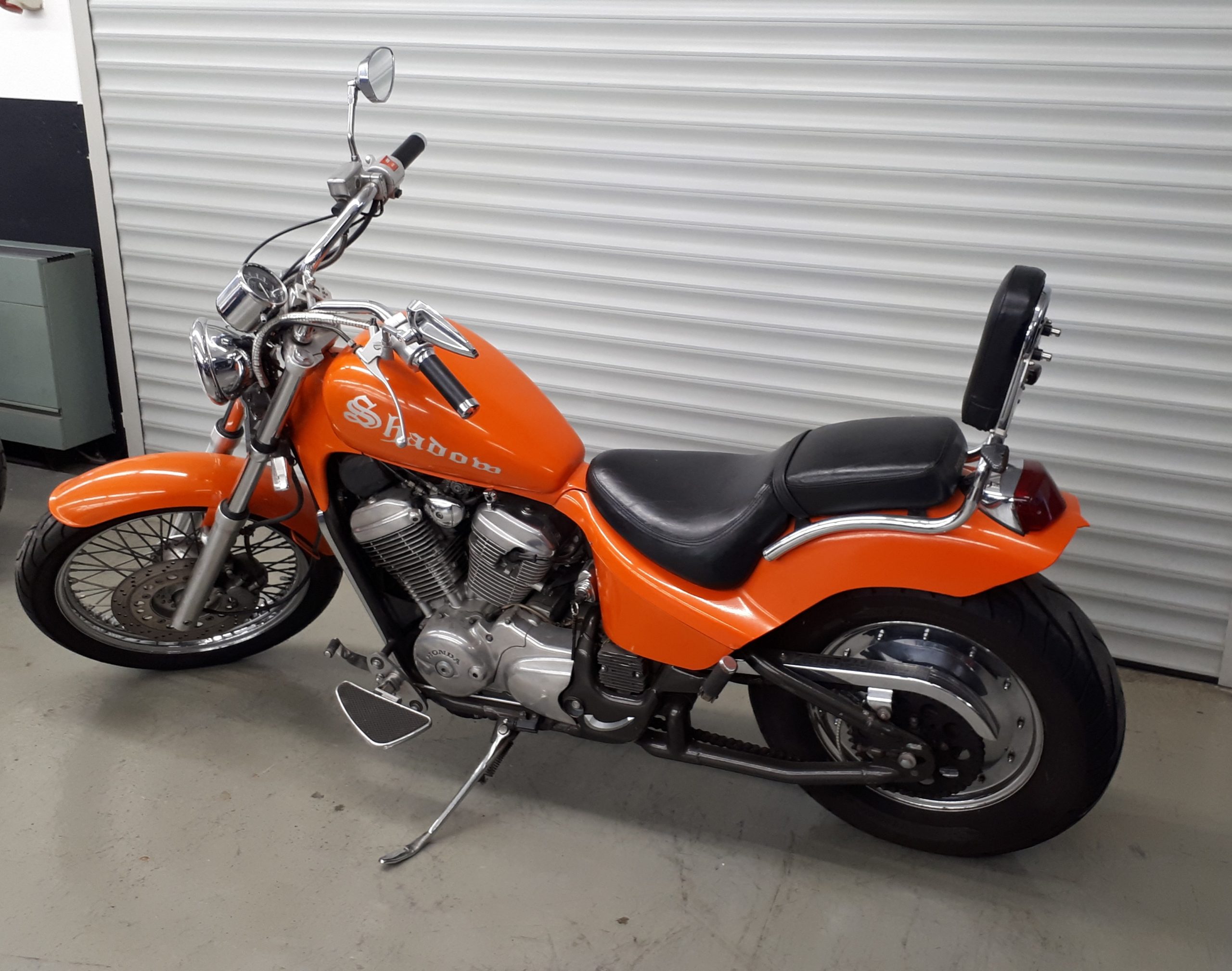 
								HONDA VT 600 vollständig									