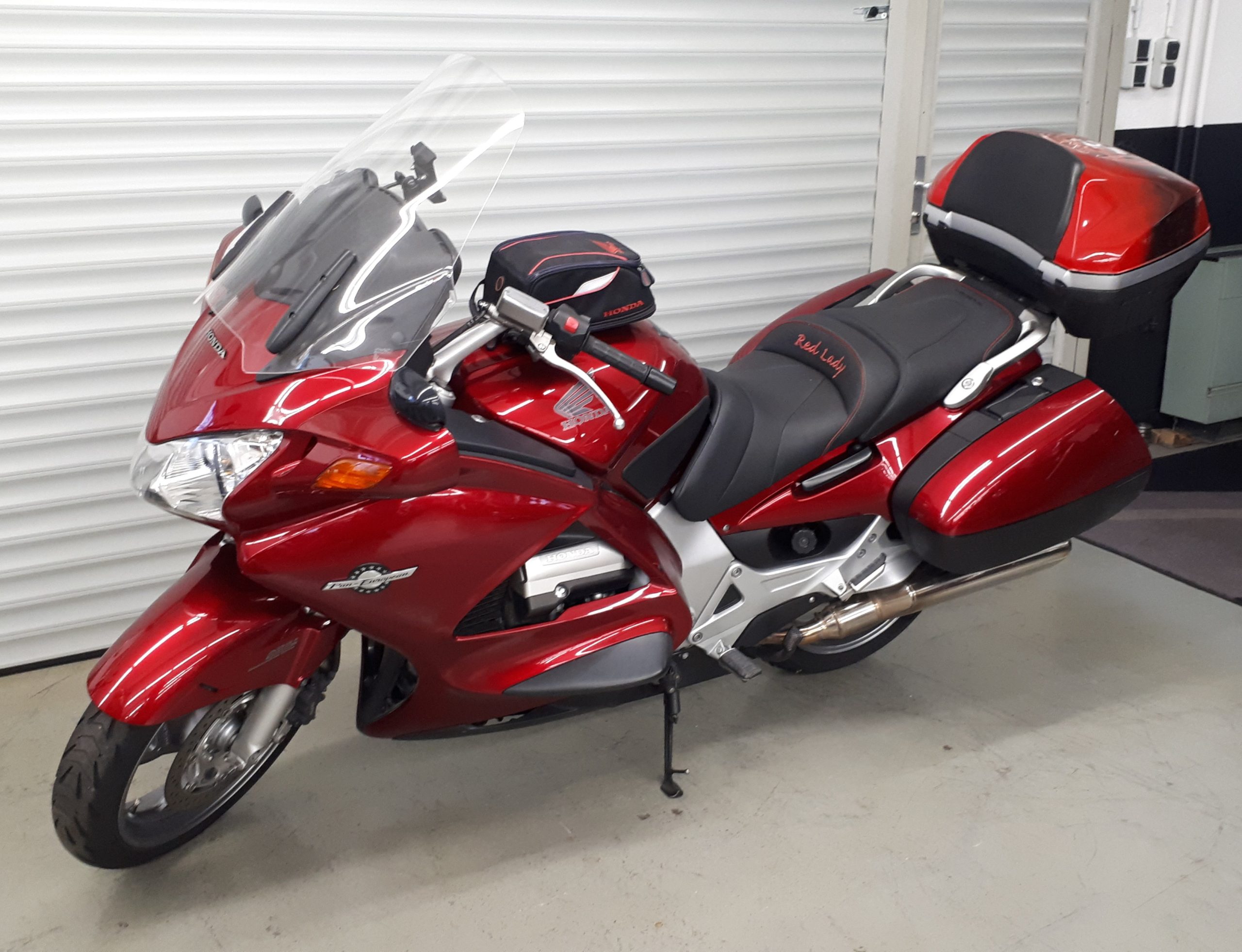 
								HONDA ST 1300 A vollständig									