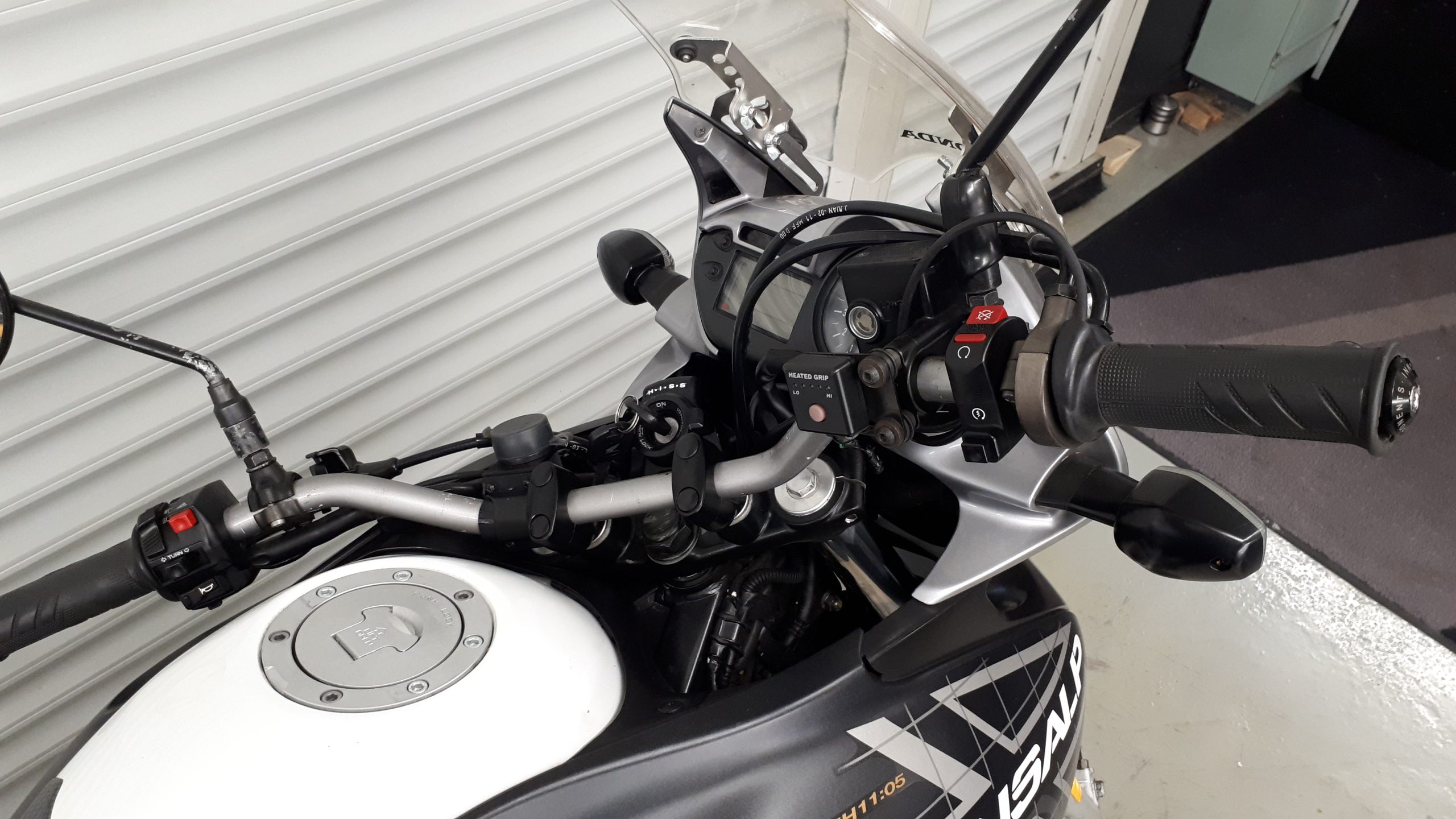 
								HONDA XL 700 VA TRANSALP vollständig									