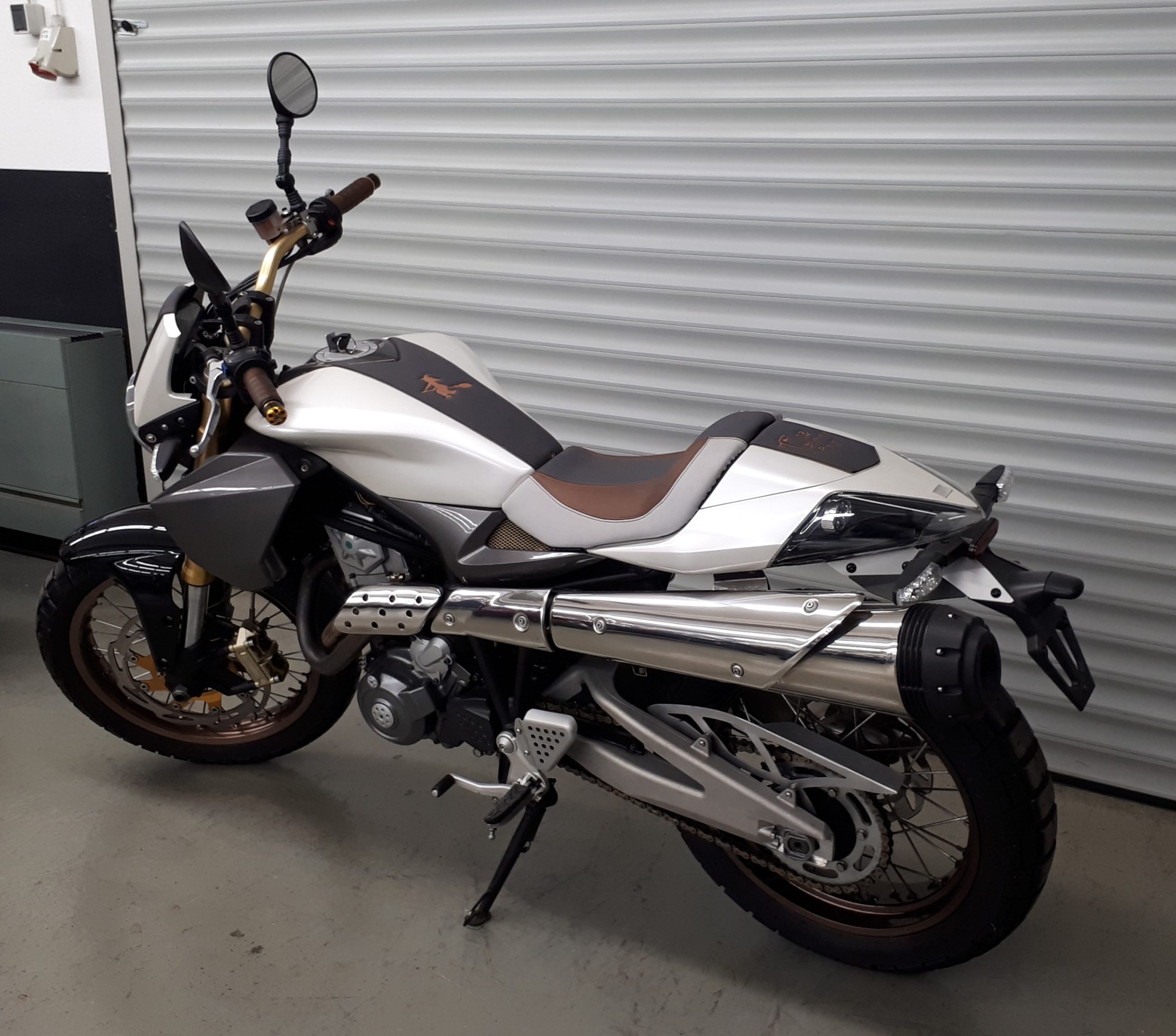 
								DERBI MULHACEN 659 vollständig									