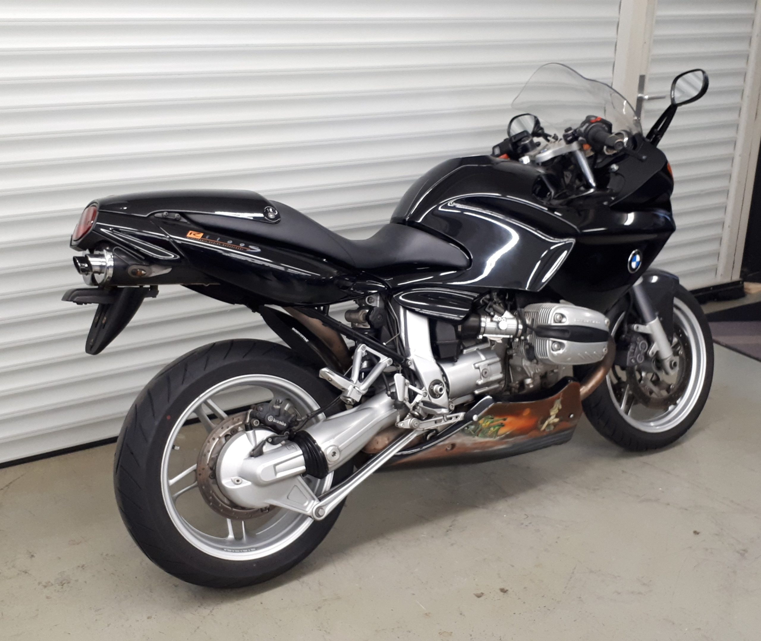 
								BMW R 1100 S vollständig									