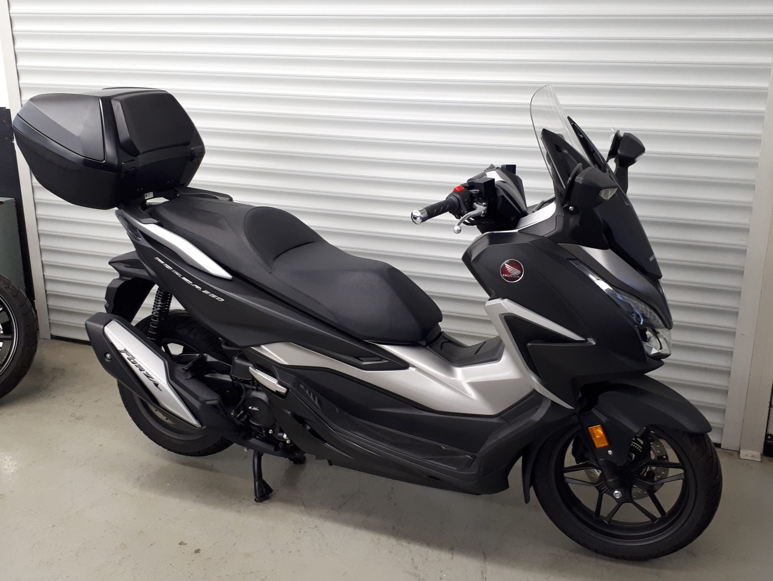 
								HONDA NSS 350 FORZA vollständig									