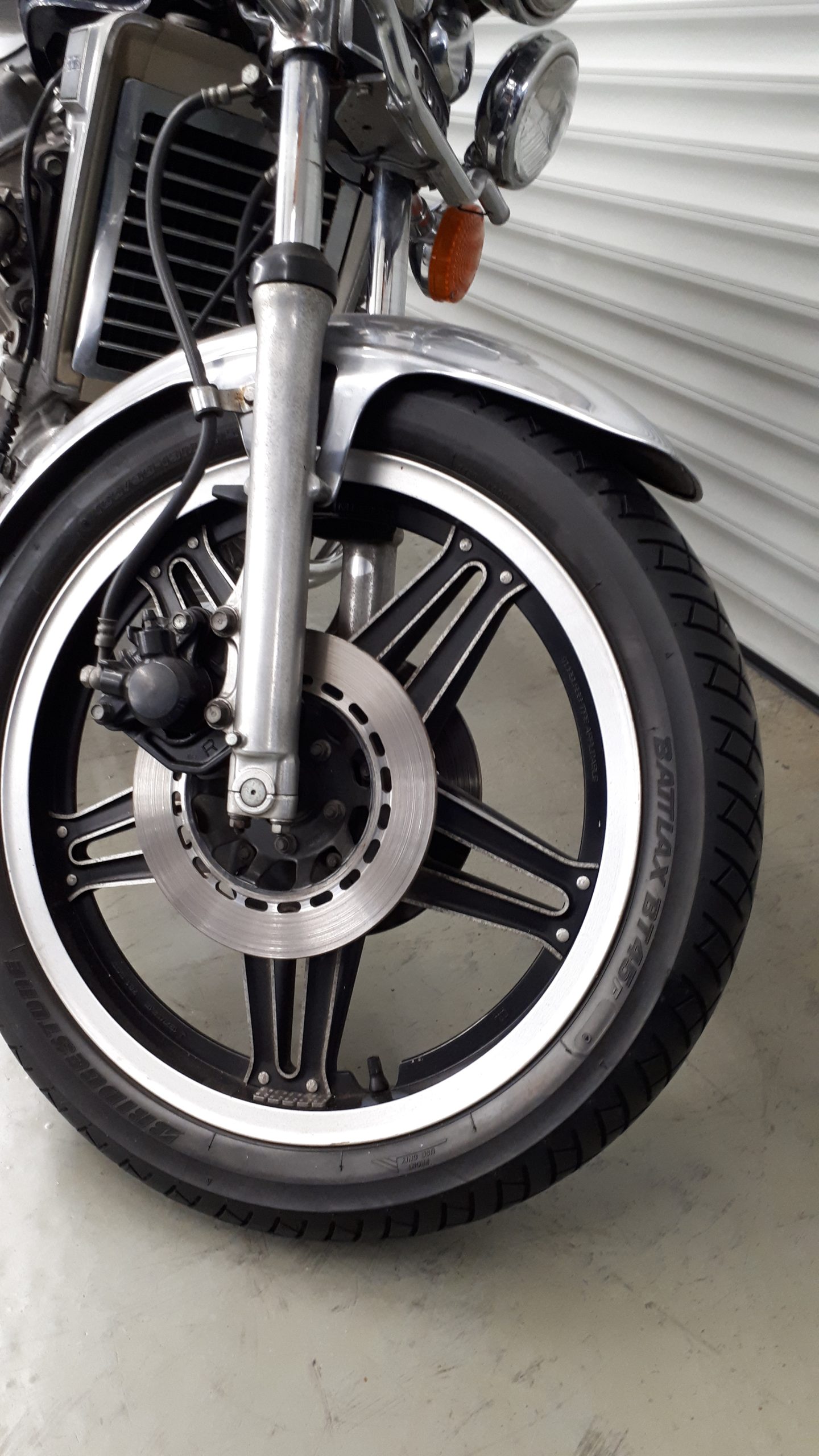 
								HONDA CX 500 vollständig									